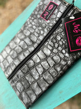 Load image into Gallery viewer, Makeup Junkie Medium Bags {multiple prints}