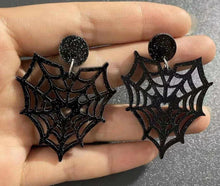 Load image into Gallery viewer, Halloween Earrings