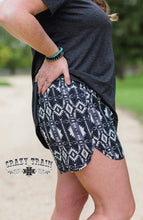 Load image into Gallery viewer, Mom Tucket Aztec Shorts
