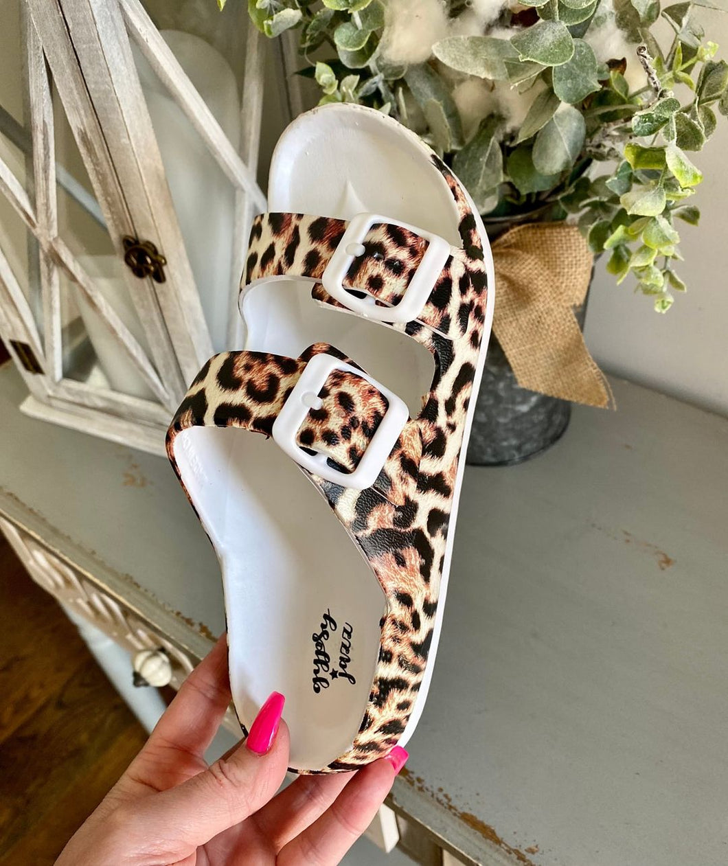 Mama Mia - Leopard Slides {READ SIZING}